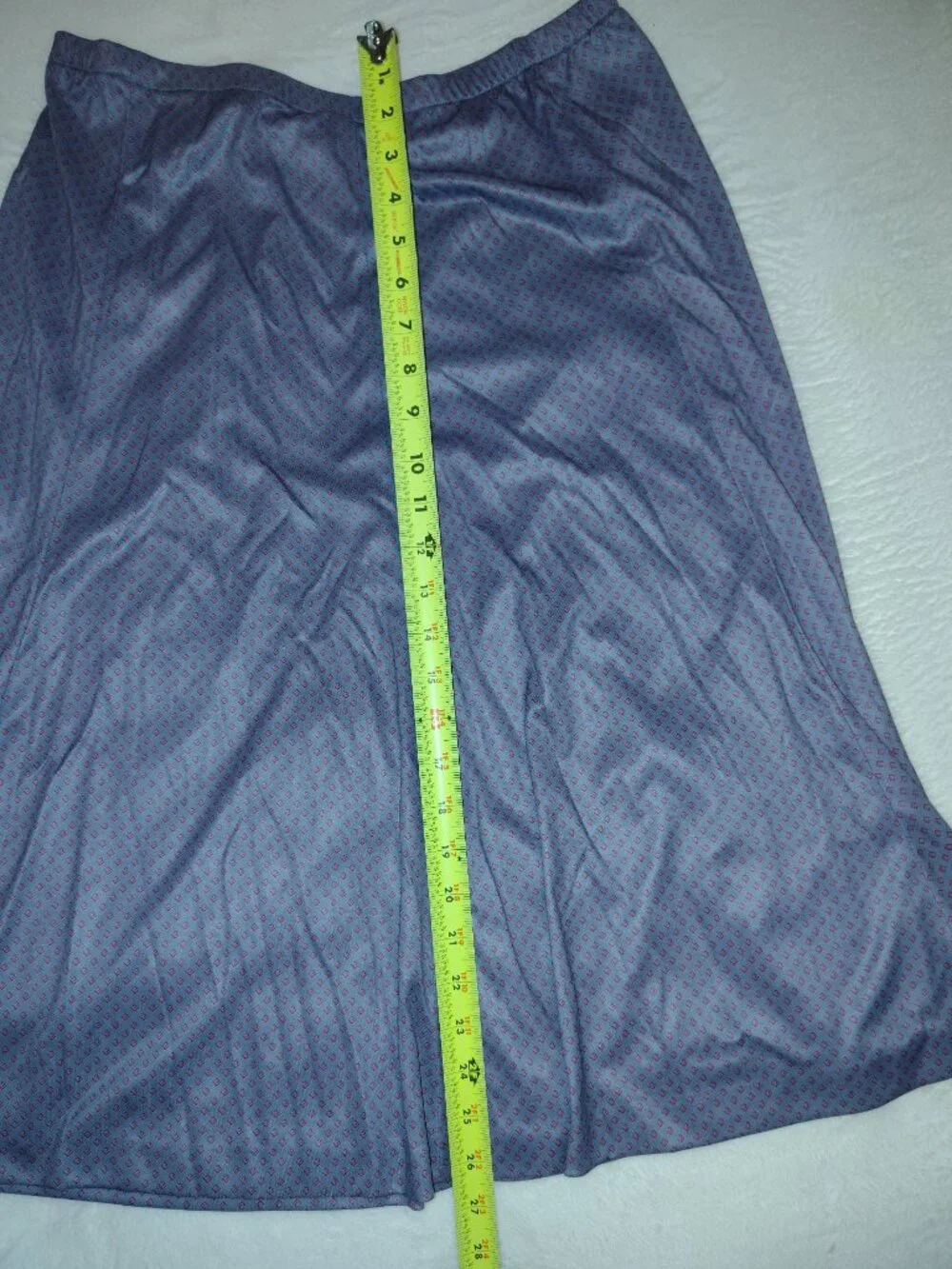 Purple Elastic Skirt Size 14, union made (item A10)